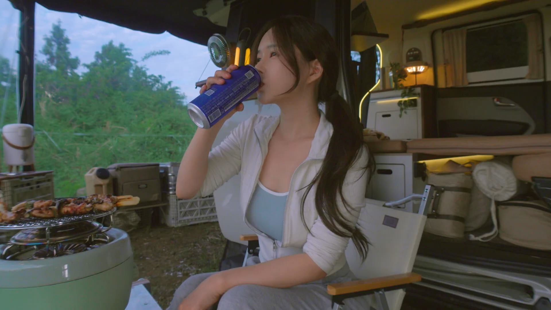 国际机构纷纷上调预期 中国经济的四重底气